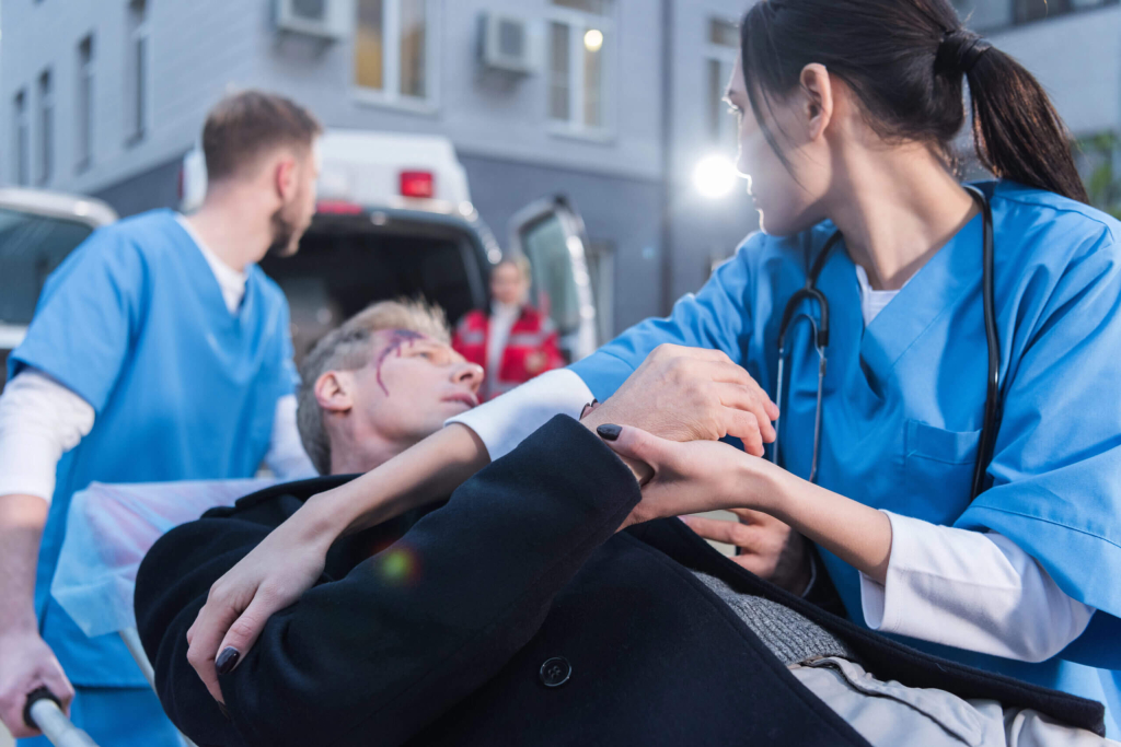 Injured person receiving medical care after a truck accident, illustrating common truck crash injuries and victims’ rights.